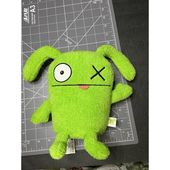 Ugly Doll Dolls Ox Plush Mayor Uglyville Hasbro 2019 Green Stuffed Toy Soft 9" - Picture 1 of 8
